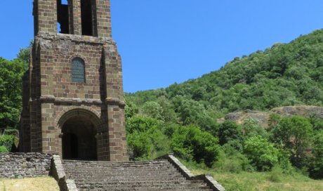 Restauration de monument ancien à Sainte-Marie-des-Chazes